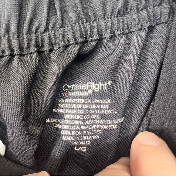 Cuddl Duds top active scrub jogger pans no draw string large - Picture 9 of 11